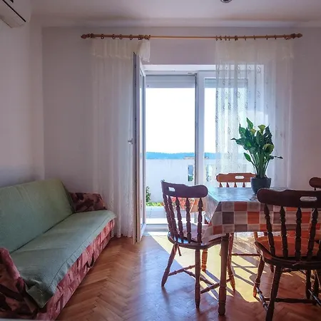 Apartment Jasko 2 *