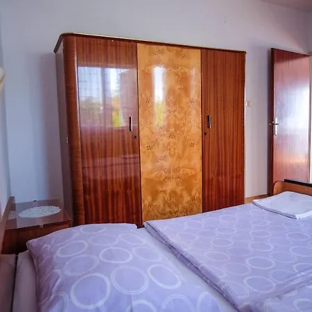 Apartment Jasko 2 *